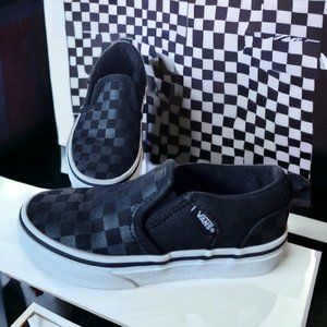 Youth VANS "ASHER" OFF THE WALL Checker Board Classic Slip on Size 11